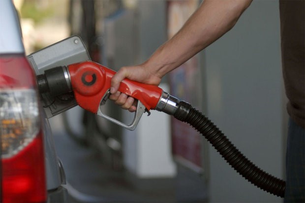 تاثیر گرانی بنزین بر بازار بورس | آموزش تحلیل فاندامنتال